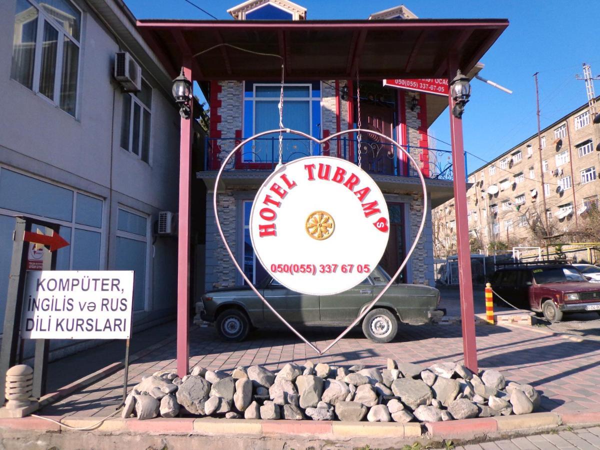 Tubram S Ailəvi Qonaq Evi Bed & Breakfast Şǝki Eksteriør bilde