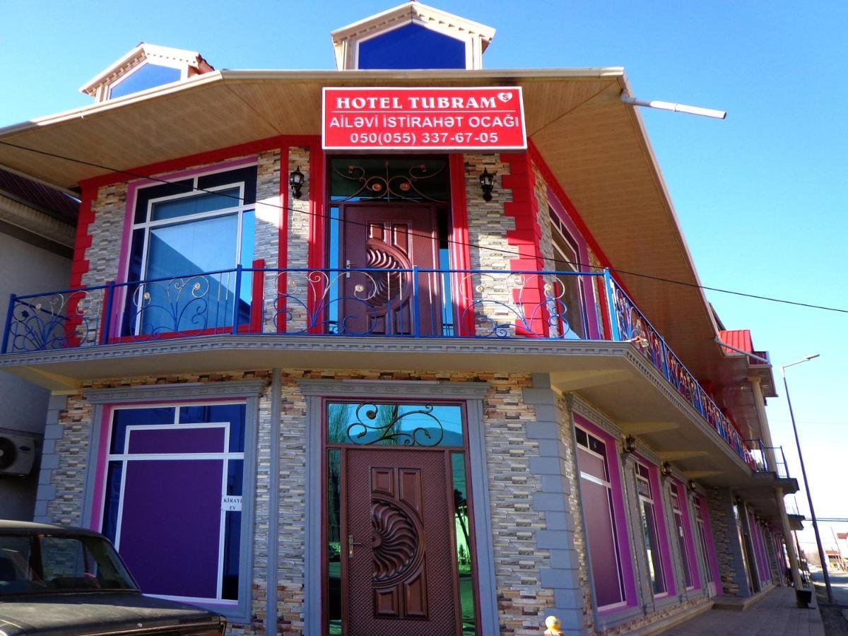 Tubram S Ailəvi Qonaq Evi Bed & Breakfast Şǝki Eksteriør bilde