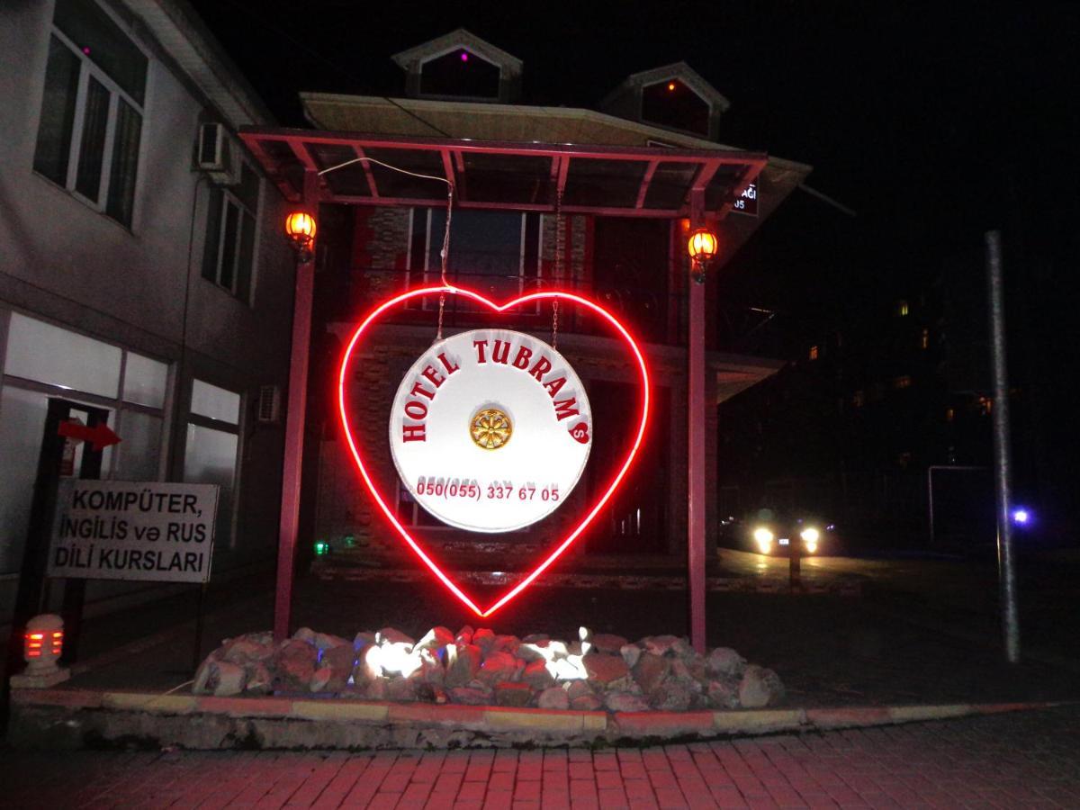 Tubram S Ailəvi Qonaq Evi Bed & Breakfast Şǝki Eksteriør bilde