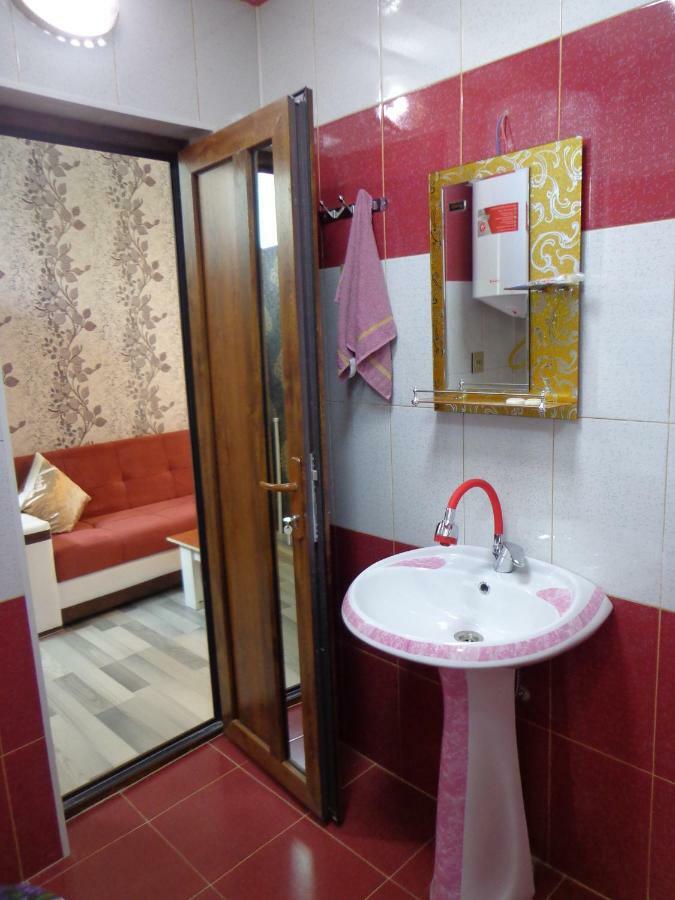 Tubram S Ailəvi Qonaq Evi Bed & Breakfast Şǝki Eksteriør bilde