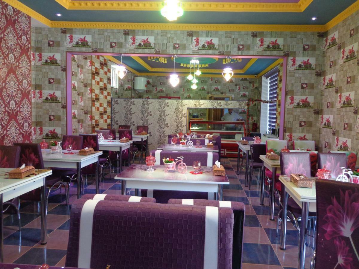 Tubram S Ailəvi Qonaq Evi Bed & Breakfast Şǝki Eksteriør bilde